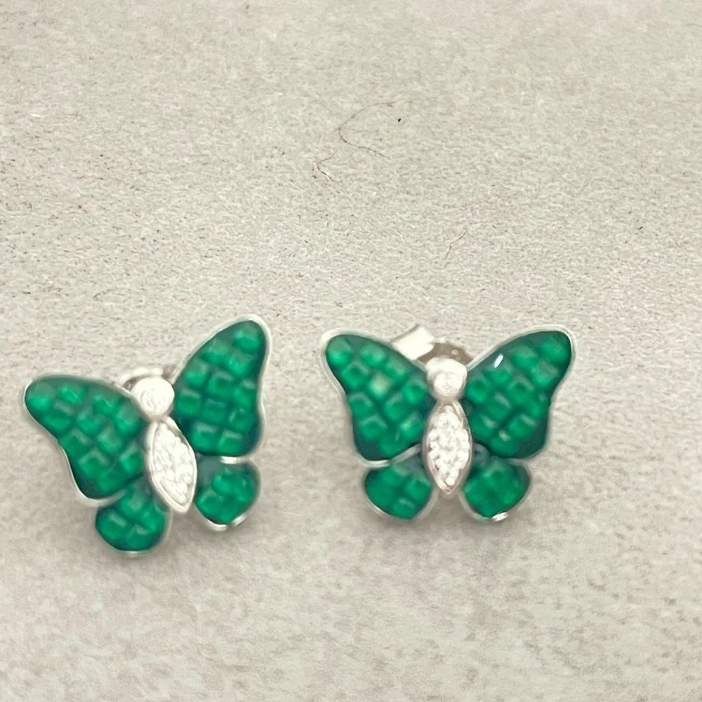 Green Butterfly Earrings - Picture 3 of 4